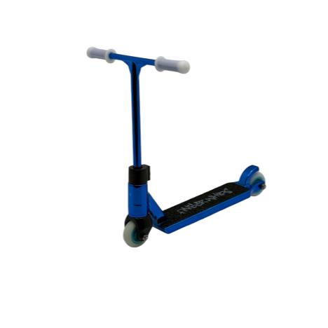 Finger Whips Blue Chrome Finger Scooter £7.99